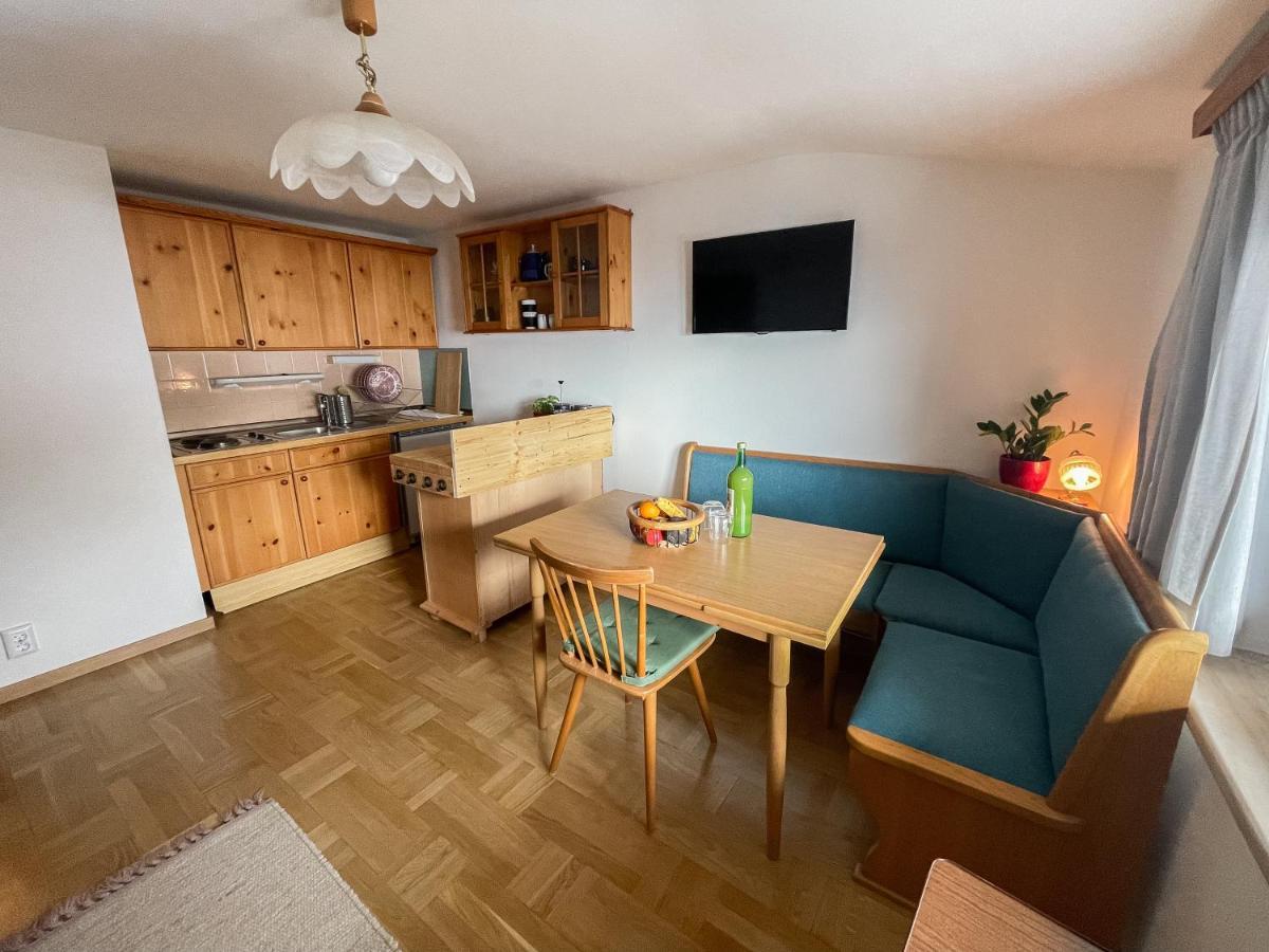 Wohnung Mit Bergblick Im Haus Sonne Райт бай Зеефелд Екстериор снимка